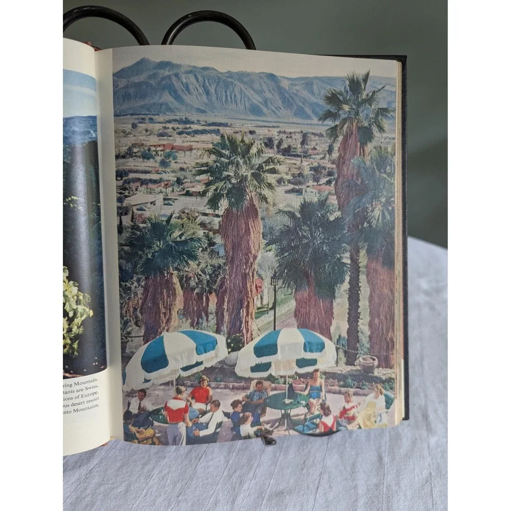 The USA in Color by the editors of HOLIDAY, 1956 Edition